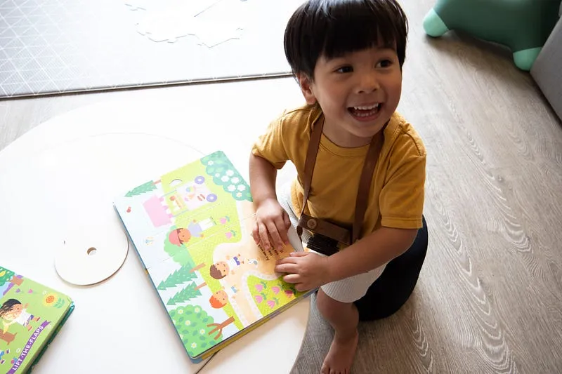 3歲孩子已經有意識探索興趣 高度互動的點讀筆讓爸媽不用一直共讀